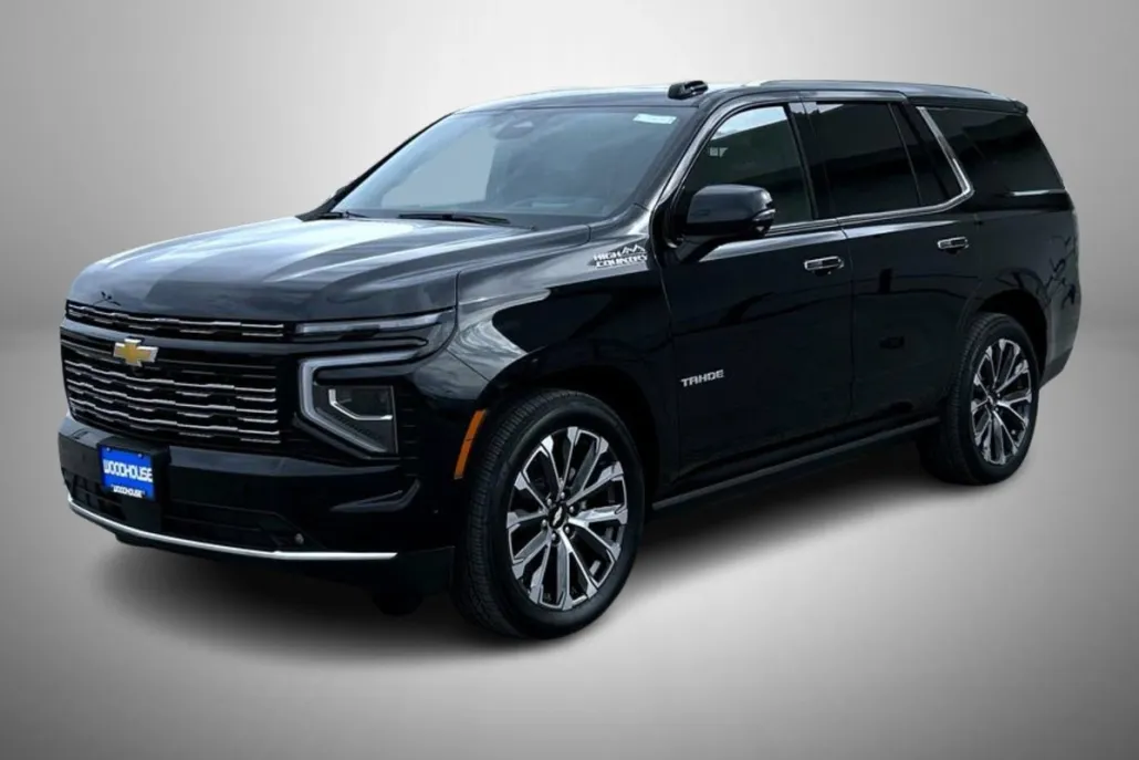 2025 Chevrolet Tahoe High Country photo 1