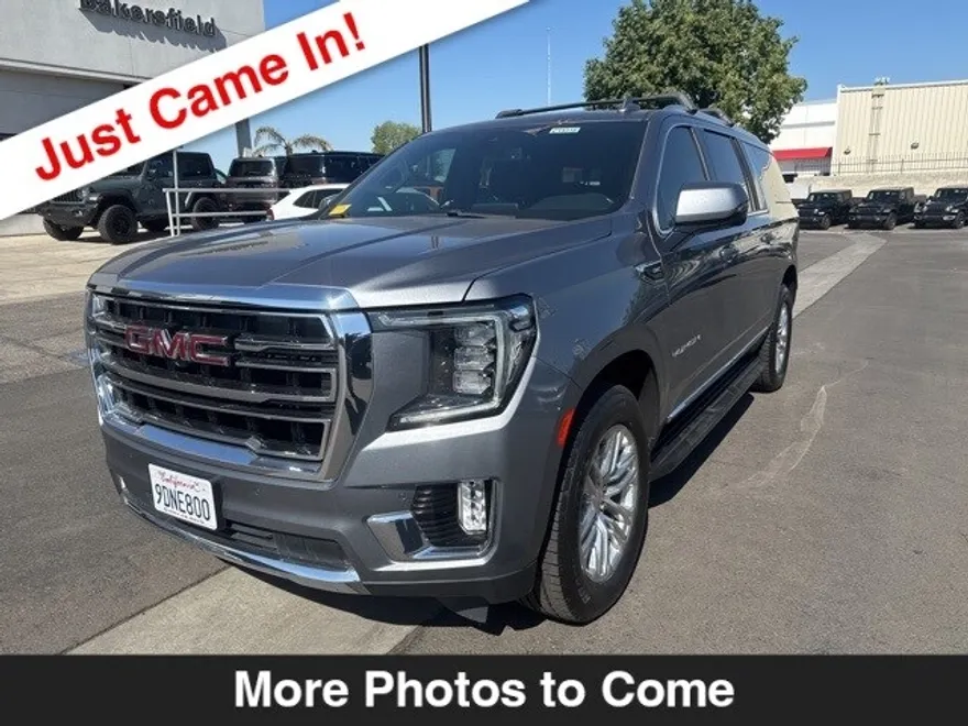 2022 Gmc Yukon XL SLT photo 1