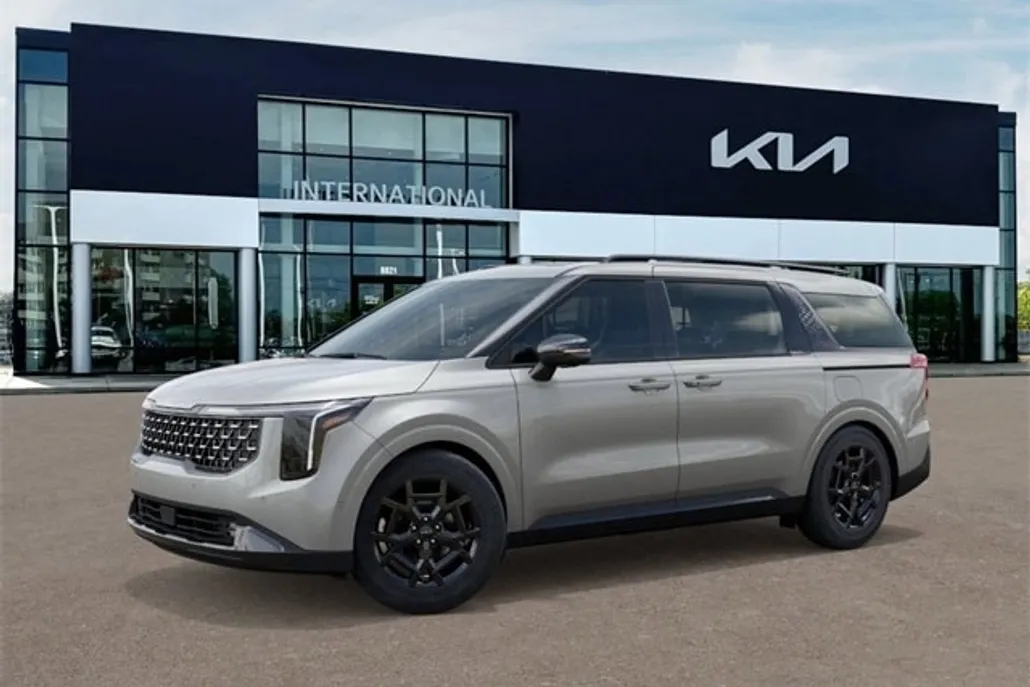 2026 Kia Carnival SX Prestige photo 1