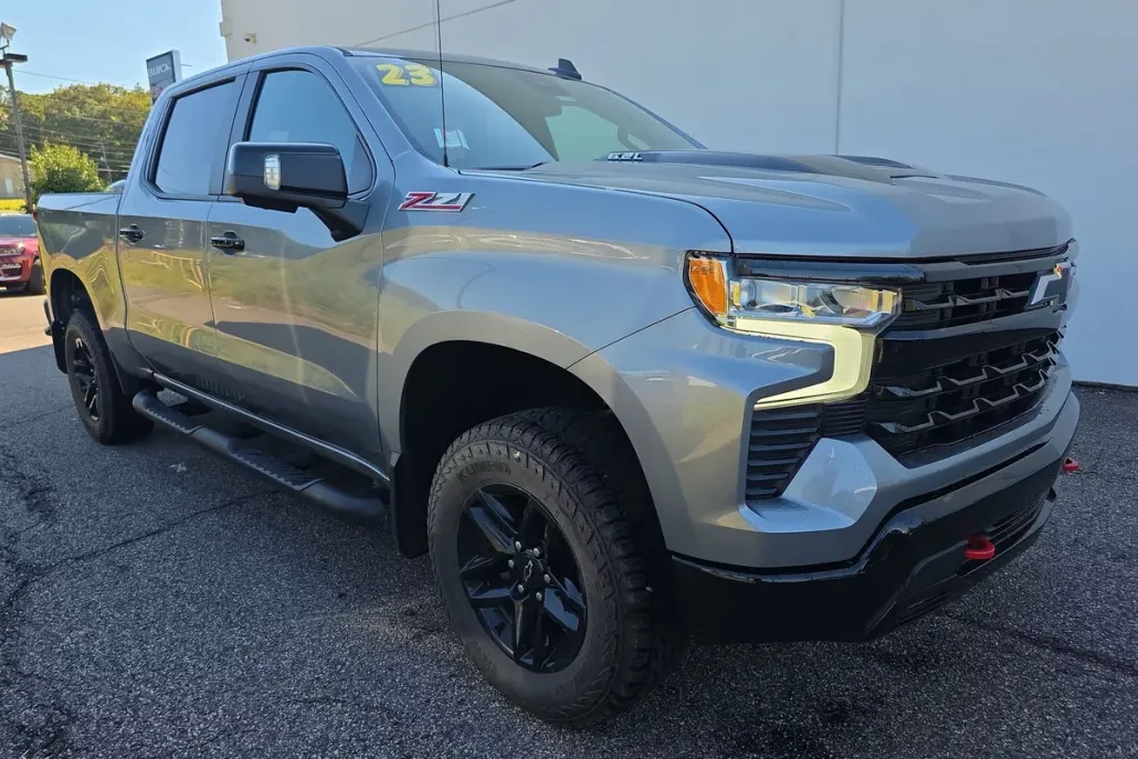 2023 Chevrolet Silverado 1500 LT Trail Boss photo 1