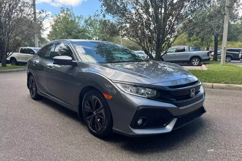 2018 Honda Civic EX-L photo 1