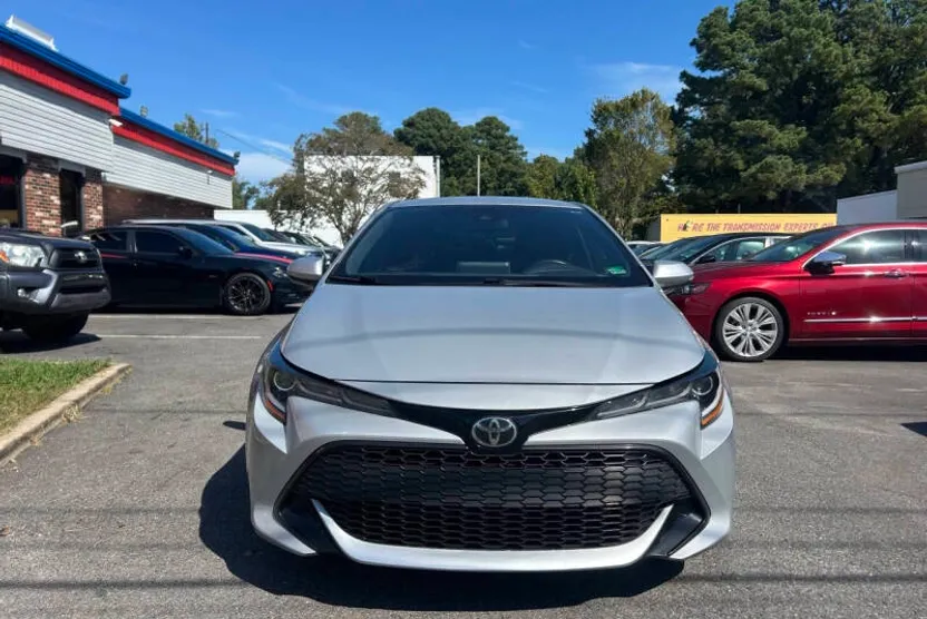 2019 Toyota Corolla SE photo 1