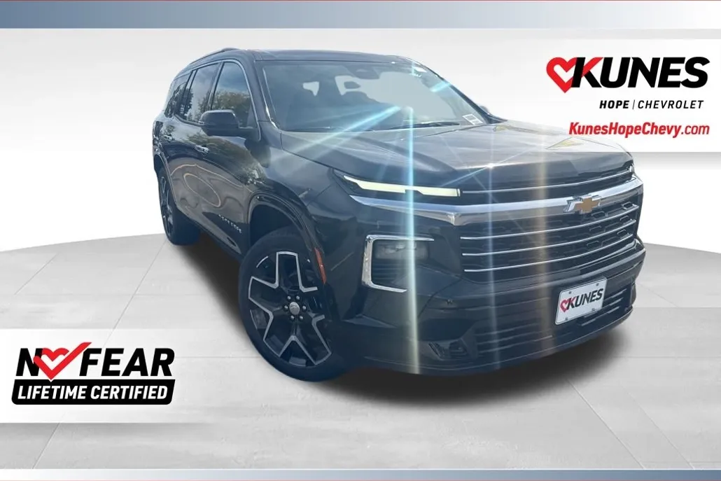 2026 Chevrolet Traverse High Country photo 1