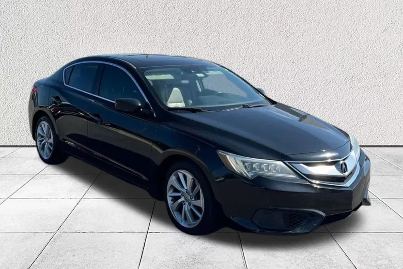 2017 Acura ILX Technology Plus photo 1