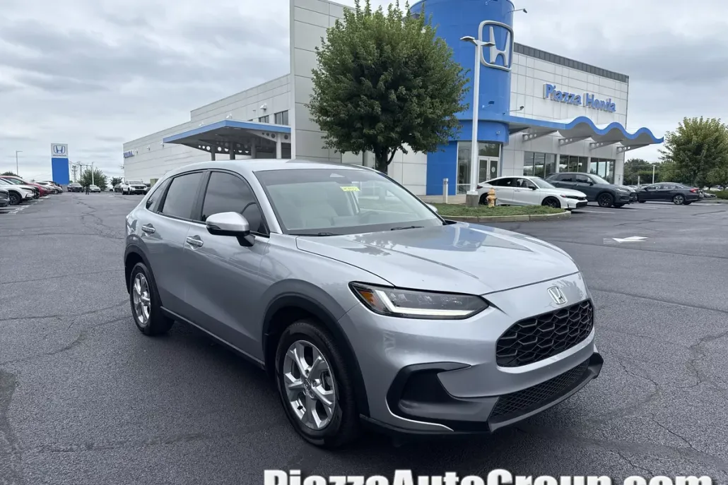 2024 Honda HR-V LX photo 1