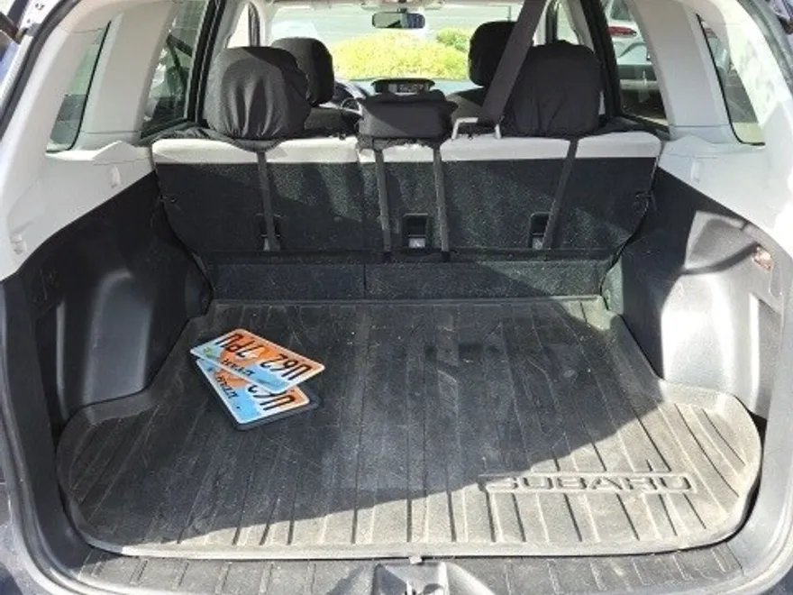 2018 Subaru Forester 2.5i Premium photo 1