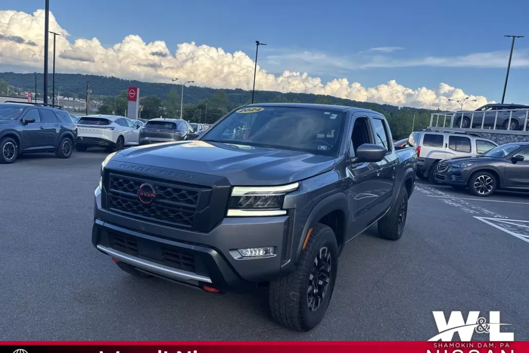 2024 Nissan Frontier PRO-4X photo 1