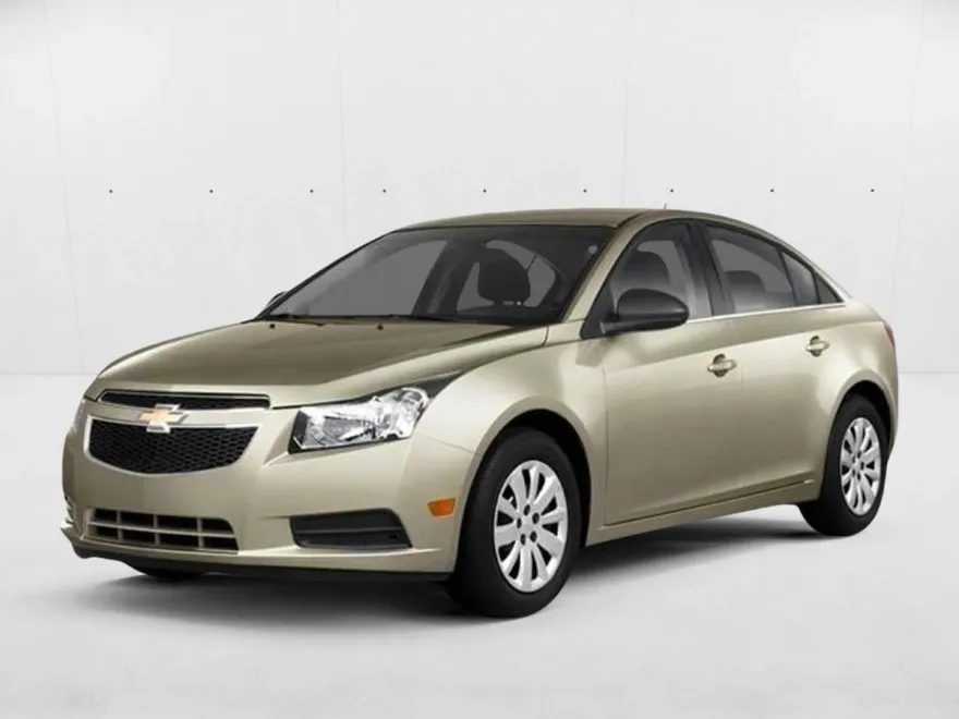 2012 Chevrolet Cruze LT photo 1