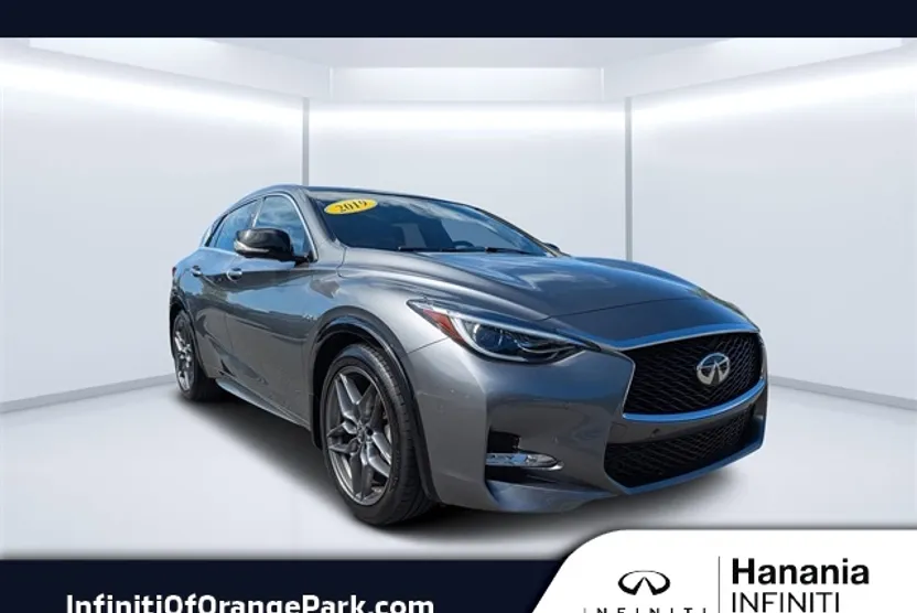2019 Infiniti QX30 Sport photo 1