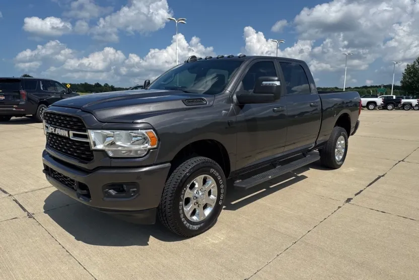 2024 Ram 2500 Big Horn photo 1