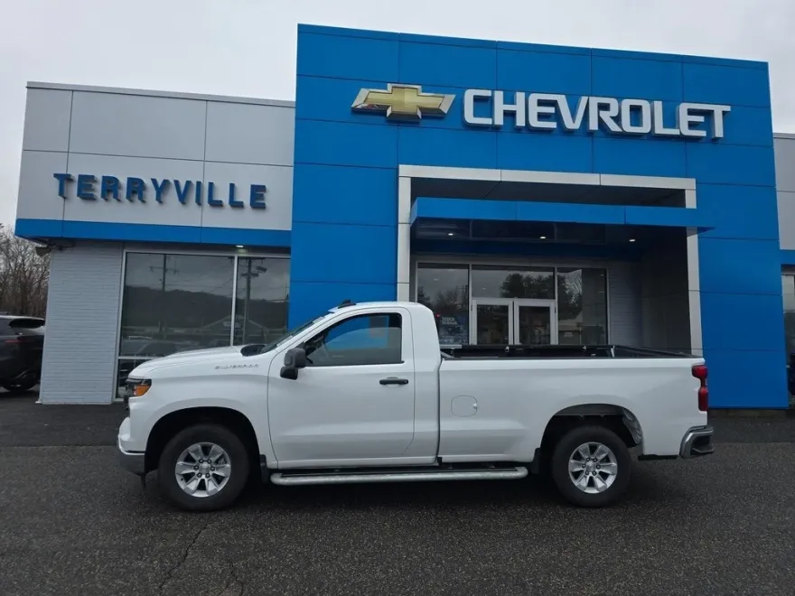 2024 Chevrolet Silverado 1500 photo 1