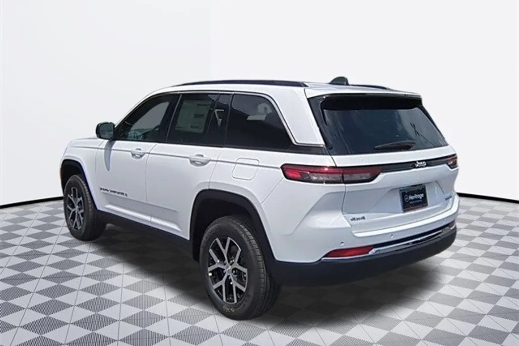 2025 Jeep Grand Cherokee Limited photo 1