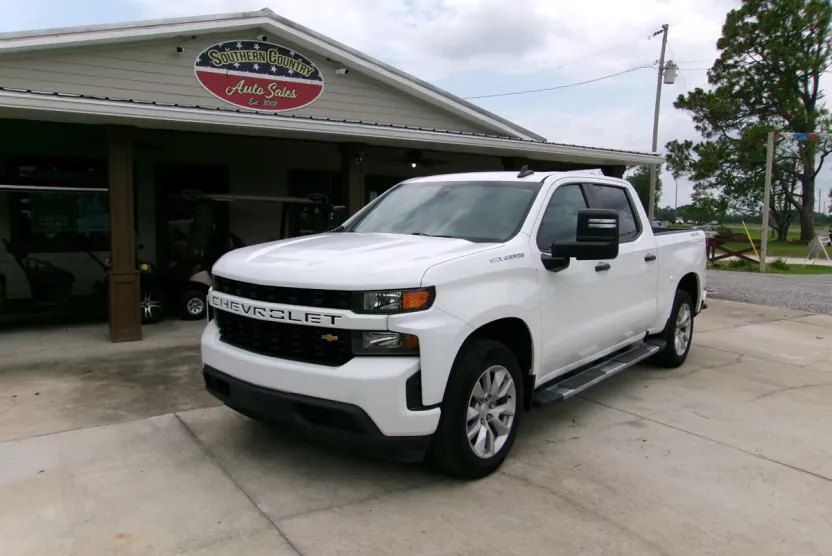 2021 Chevrolet Silverado 1500 Custom photo 1