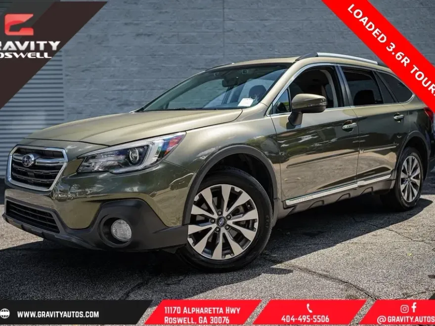 2018 Subaru Outback 3.6R Touring photo 1