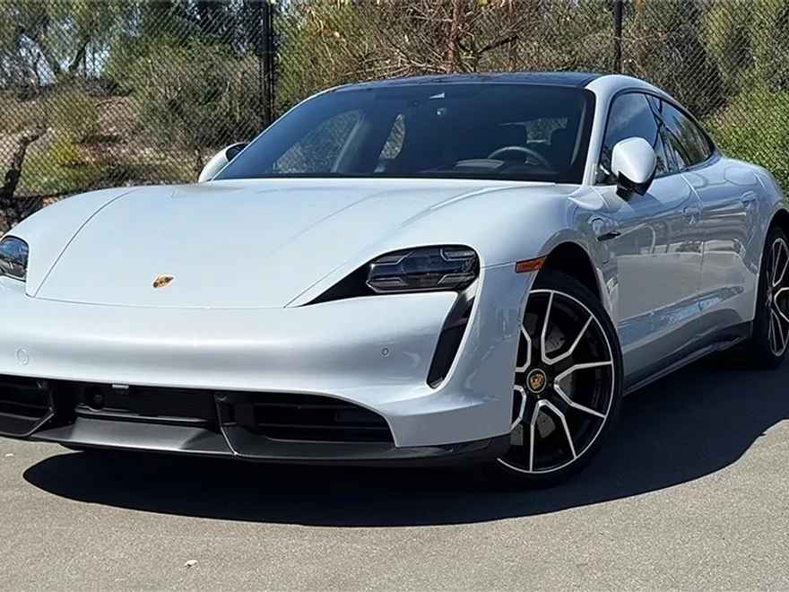 2024 Porsche Taycan Turbo S photo 1