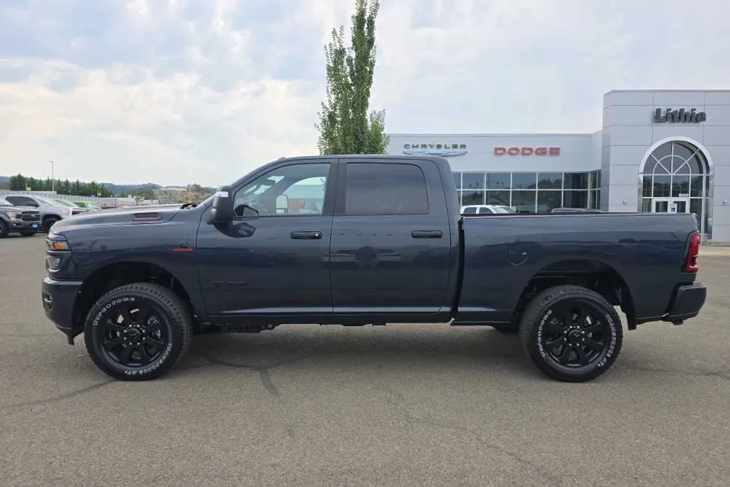 2026 Ram 3500 Big Horn photo 1
