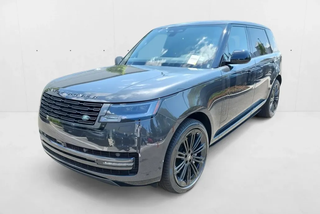 2025 Land Rover Range Rover SE photo 1