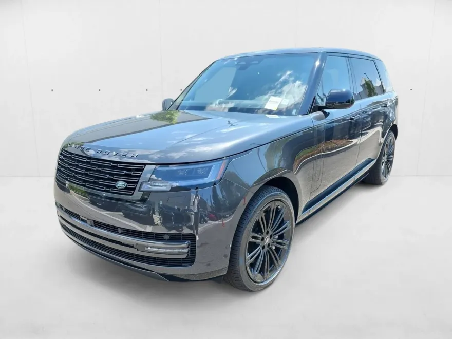 2025 Land Rover Range Rover SE photo 1