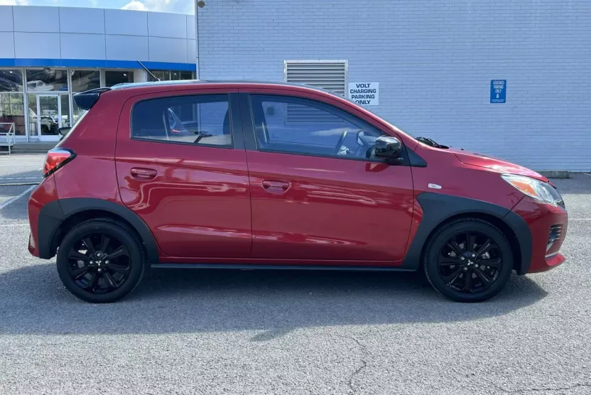 2024 Mitsubishi Mirage Black Edition photo 1
