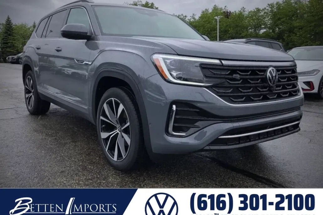 2025 Volkswagen Atlas SEL Premium R-Line photo 1