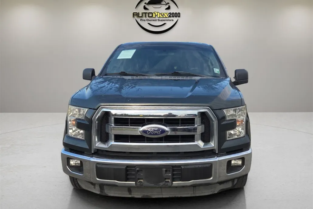 2015 Ford F-150 XLT photo 1