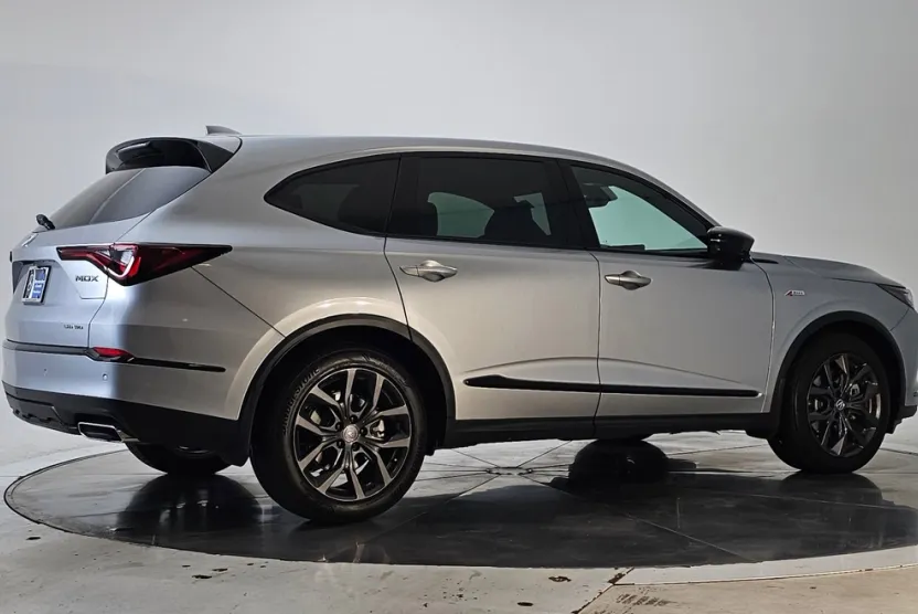 2023 Acura MDX SH-AWD A-Spec photo 1