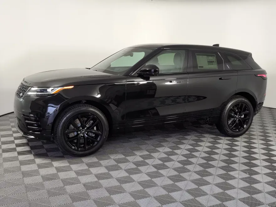 2026 Land Rover Range Rover Velar SE photo 1