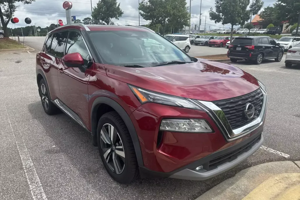 2021 Nissan Rogue SL photo 1