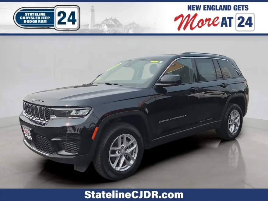 2023 Jeep Grand Cherokee Laredo photo 1