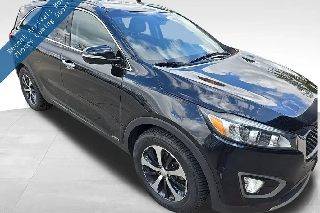 2016 Kia Sorento EX photo 1