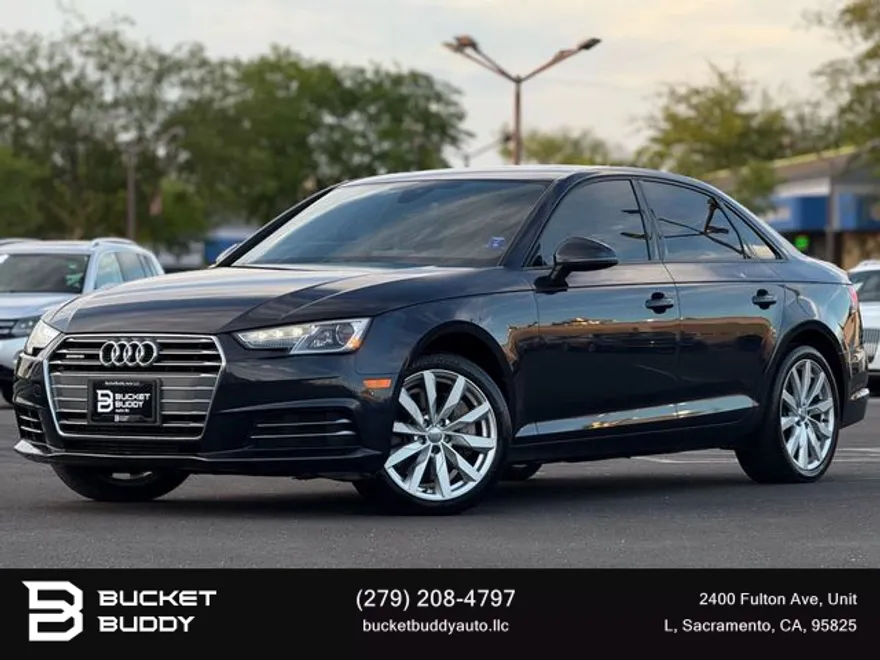 2017 Audi A4 Quattro Premium photo 1