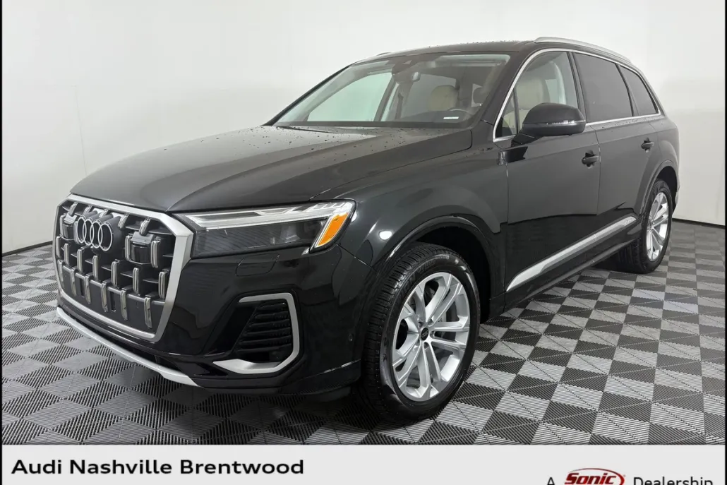 2025 Audi Q7 Premium Plus photo 1