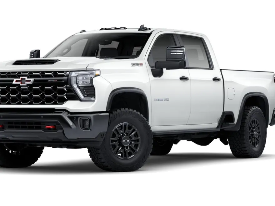 2025 Chevrolet Silverado 2500HD ZR2 photo 1