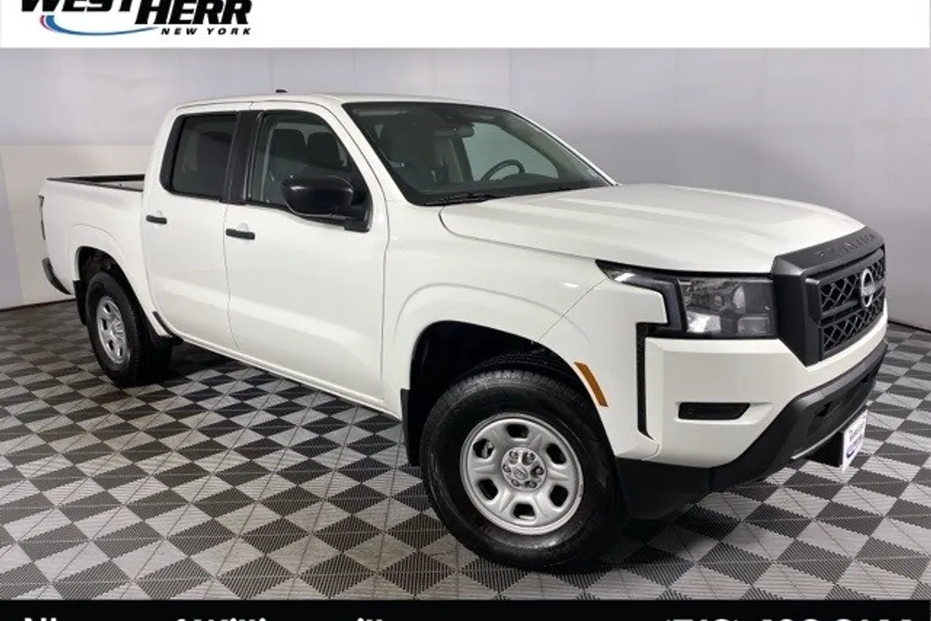 2024 Nissan Frontier S photo 1