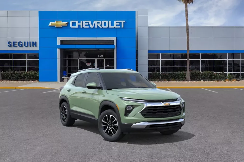 2026 Chevrolet Trailblazer LT photo 1