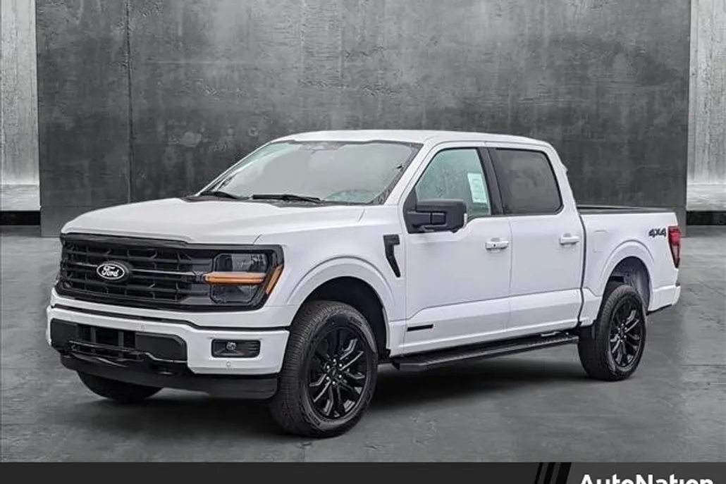 2025 Ford F-150 XLT photo 1