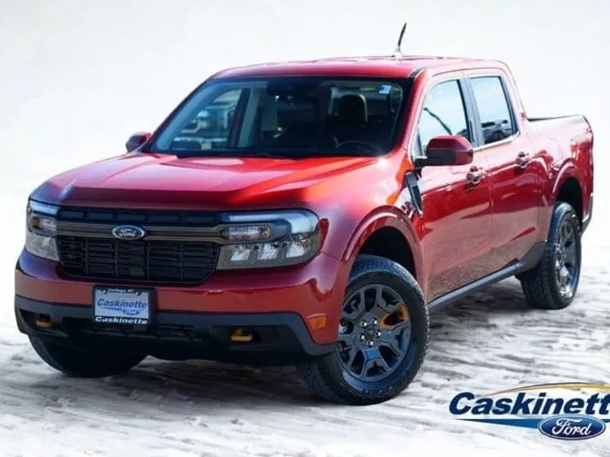 2023 Ford Maverick Lariat photo 1