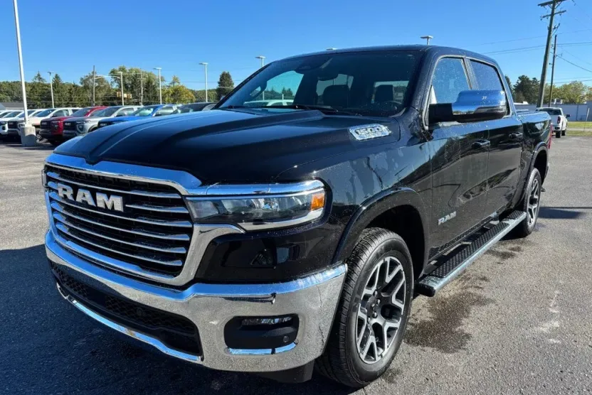 2025 Ram 1500 Laramie photo 1