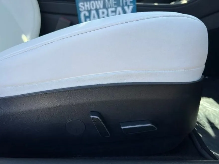 2022 Tesla Model 3 Performance photo 35