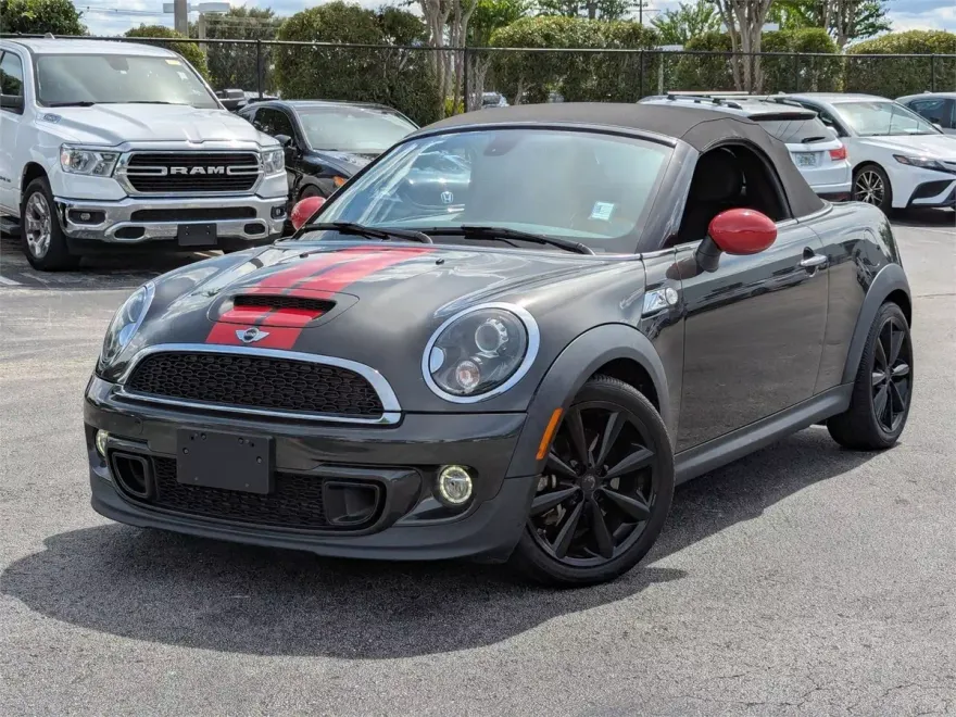 2015 Mini Cooper S Convertible photo 1