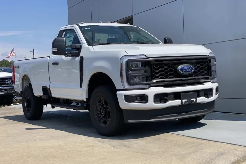 2026 Ford F-350 XL photo 1