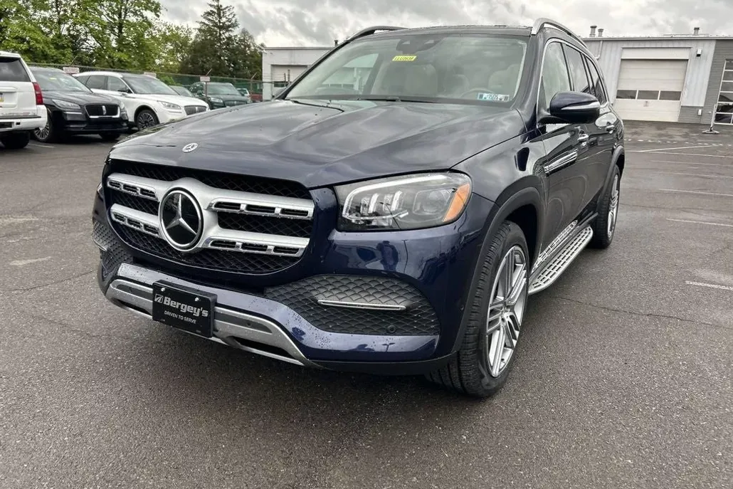 2022 Mercedes Benz GLS 450 4MATIC photo 1