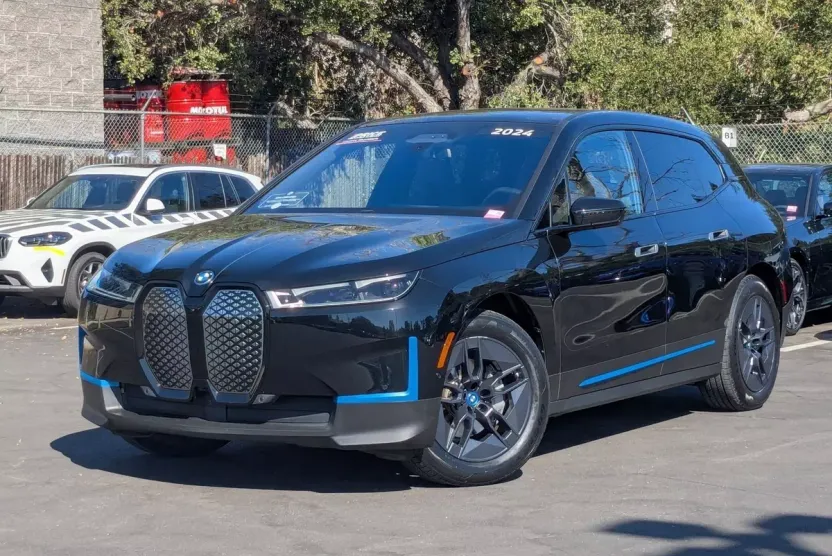 2024 Bmw iX photo 1
