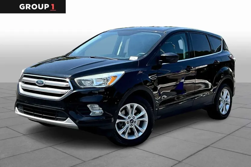 2017 Ford Escape SE photo 1