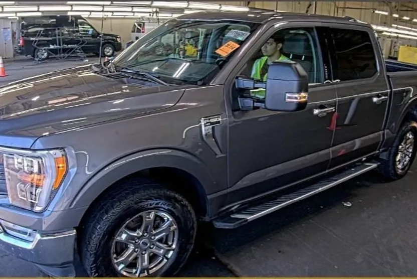 2022 Ford F-150 XLT photo 1