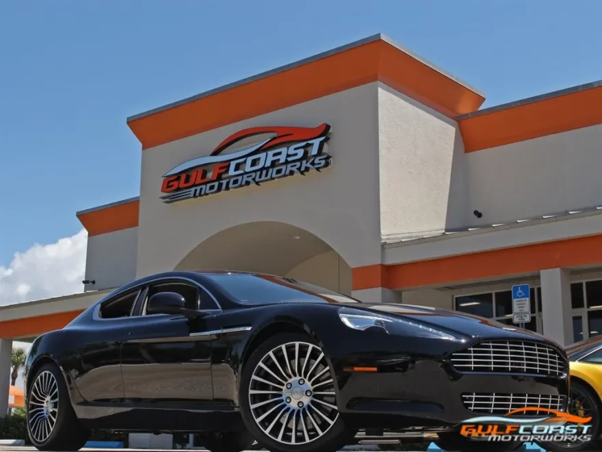 2012 Aston Martin Rapide photo 1