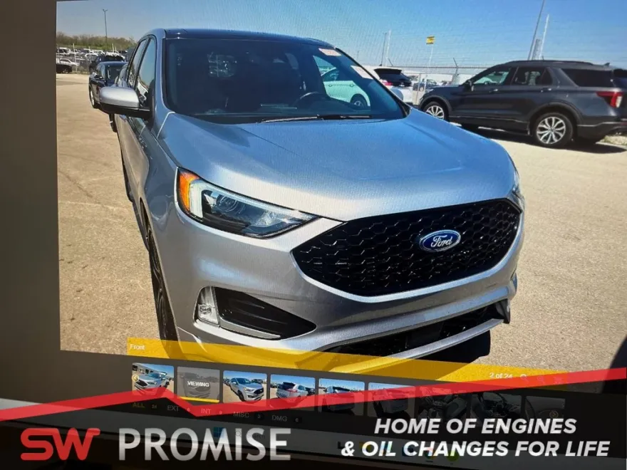 2022 Ford Edge ST photo 1