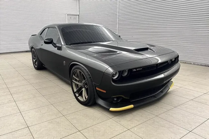 2022 Dodge Challenger R/T Scat Pack photo 1