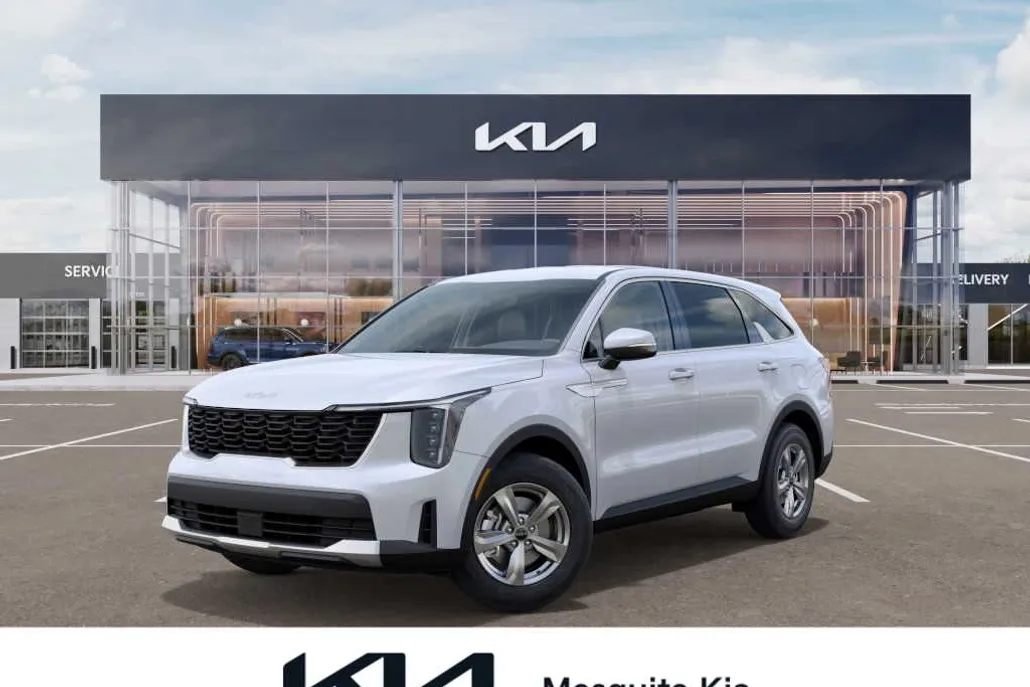 2025 Kia Sorento LX photo 1