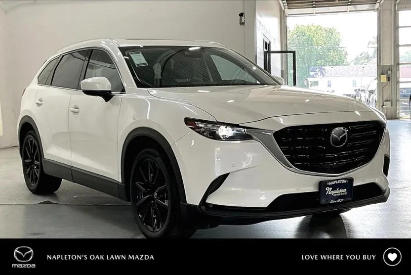 2022 Mazda CX-9 Touring photo 1